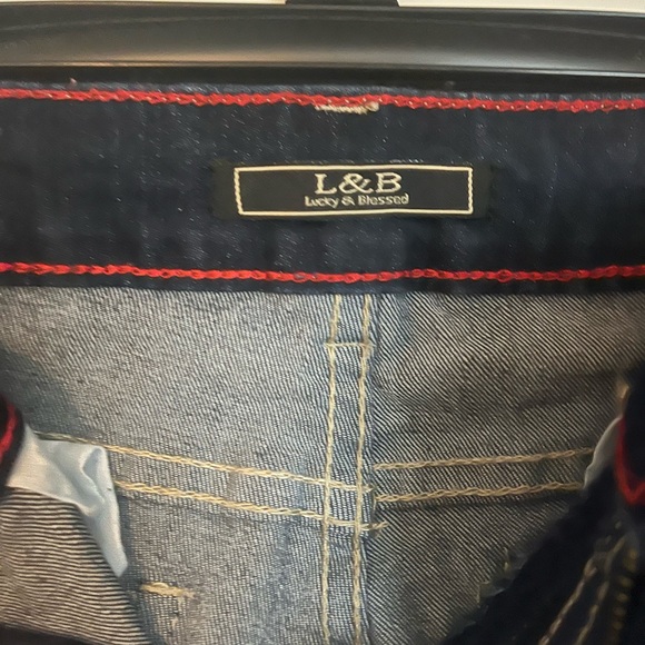 Aztec Jeans - Picture 5 of 5